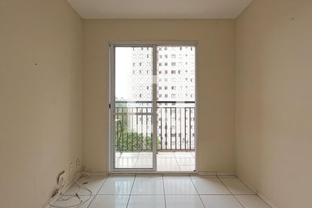 Sala de apartamento à venda com 3 quartos, 43m² em Cocaia, Guarulhos