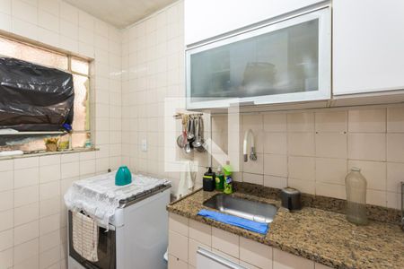 Apartamento à venda com 100m², 2 quartos e sem vagaCozinha