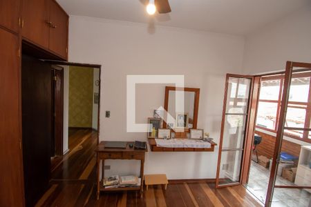 Casa à venda com 420m², 4 quartos e 4 vagas Casa à venda com 420m², 4 quartos e 4 vagasQuarto 2