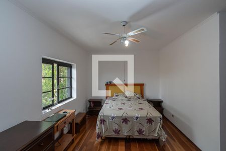 Casa à venda com 420m², 4 quartos e 4 vagas Casa à venda com 420m², 4 quartos e 4 vagasSuíte 2