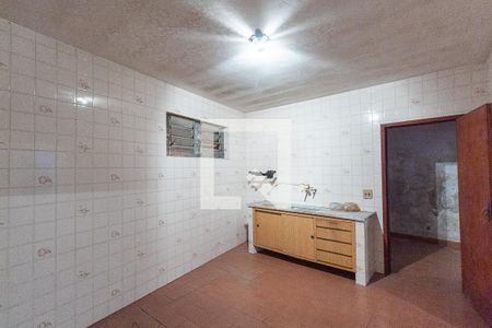 Casa à venda com 258m², 4 quartos e 10 vagasCozinha 2