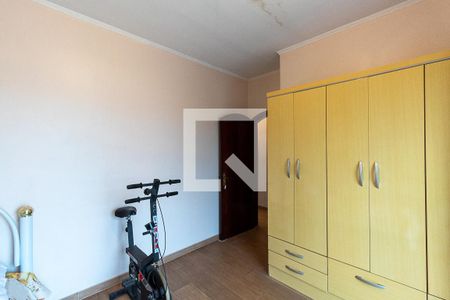 Casa à venda com 258m², 4 quartos e 10 vagasQuarto 2