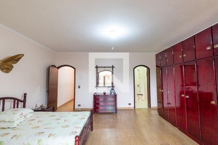 Casa à venda com 258m², 4 quartos e 10 vagasQuarto Suíte