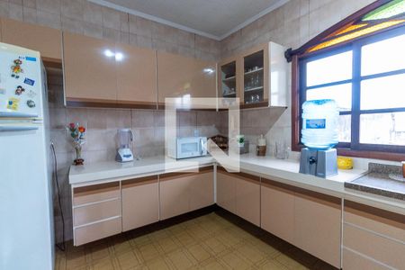 Casa à venda com 258m², 4 quartos e 10 vagasCozinha