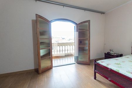 Casa à venda com 258m², 4 quartos e 10 vagasQuarto Suíte