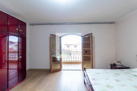 Casa à venda com 258m², 4 quartos e 10 vagasQuarto Suíte