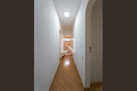 Apartamento para alugar com 120m², 3 quartos e 2 vagasCorredor quartos