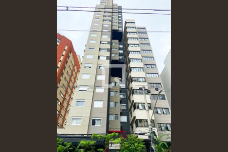 Studio à venda com 34m², 1 quarto e 1 vaga Studio à venda com 34m², 1 quarto e 1 vagaFachada do Prédio