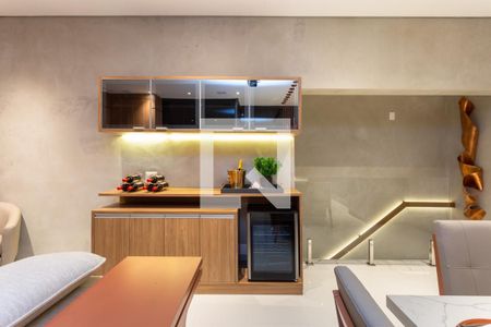 Apartamento à venda com 2 quartos, 106m² em Itaim Bibi, São Paulo