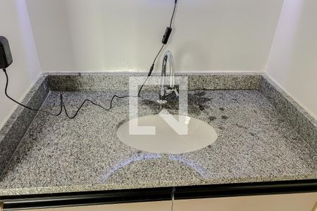 Apartamento para alugar com 30m², 1 quarto e sem vaga Apartamento para alugar com 30m², 1 quarto e sem vagaBanheiro