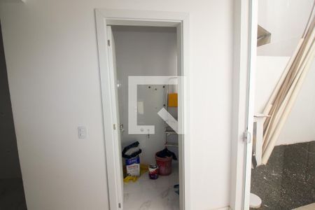 Casa à venda com 165m², 4 quartos e 1 vaga Casa à venda com 165m², 4 quartos e 1 vagaÁrea de Serviço