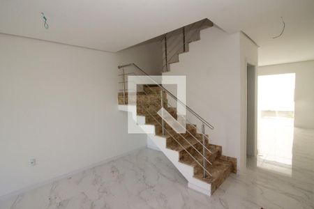 Sala de casa à venda com 4 quartos, 165m² em Aberta dos Morros, Porto Alegre