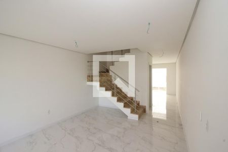 Sala de casa à venda com 4 quartos, 165m² em Aberta dos Morros, Porto Alegre