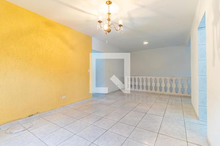 Sala de casa para alugar com 2 quartos, 200m² em Jardim Nizia, São Paulo