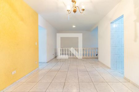 Sala de casa para alugar com 2 quartos, 200m² em Jardim Nizia, São Paulo