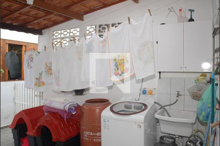 Casa para alugar com 116m², 3 quartos e 2 vagas Casa para alugar com 116m², 3 quartos e 2 vagasÁrea de Serviço