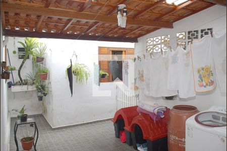 Casa para alugar com 116m², 3 quartos e 2 vagas Casa para alugar com 116m², 3 quartos e 2 vagasÁrea de Serviço