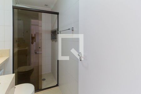 Banheiro de apartamento à venda com 1 quarto, 33m² em Cambuci, São Paulo