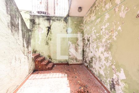 Casa à venda com 160m², 3 quartos e 3 vagas Casa à venda com 160m², 3 quartos e 3 vagasQuintal