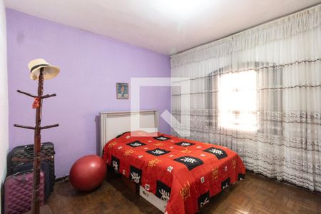 Casa à venda com 160m², 3 quartos e 3 vagas Casa à venda com 160m², 3 quartos e 3 vagasQuarto 2