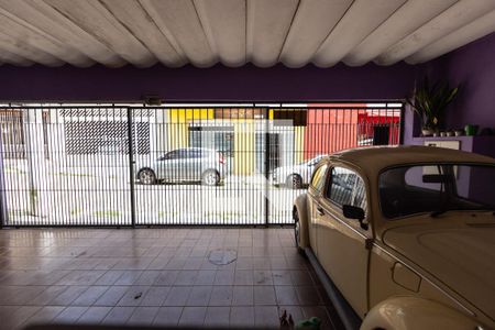 Casa à venda com 160m², 3 quartos e 3 vagas Casa à venda com 160m², 3 quartos e 3 vagasVista