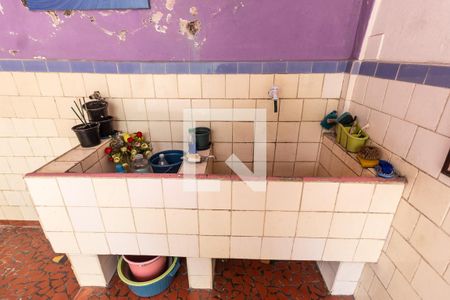 Casa à venda com 160m², 3 quartos e 3 vagas Casa à venda com 160m², 3 quartos e 3 vagasÁrea de serviço