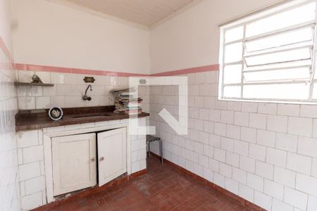 Casa à venda com 160m², 3 quartos e 3 vagas Casa à venda com 160m², 3 quartos e 3 vagasCozinha 2