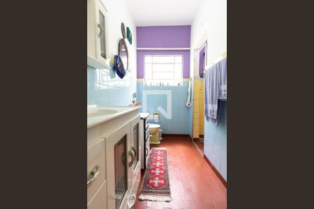 Casa à venda com 160m², 3 quartos e 3 vagas Casa à venda com 160m², 3 quartos e 3 vagasBanheiro