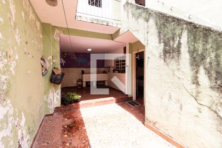 Casa à venda com 160m², 3 quartos e 3 vagas Casa à venda com 160m², 3 quartos e 3 vagasQuintal