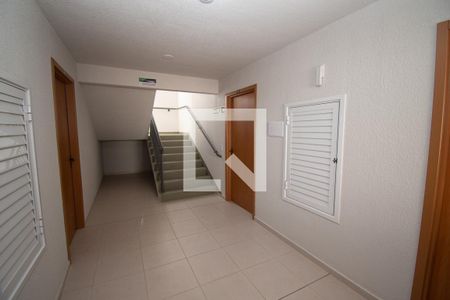 Apartamento para alugar com 42m², 2 quartos e 1 vaga Apartamento para alugar com 42m², 2 quartos e 1 vagaHall de entrada
