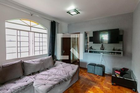 Sala de casa à venda com 4 quartos, 222m² em Santa Maria, Belo Horizonte