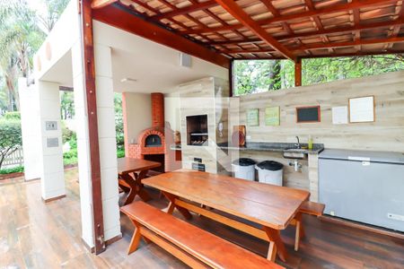 Apartamento para alugar com 45m², 2 quartos e 1 vagaÁrea comum - Churrasqueira