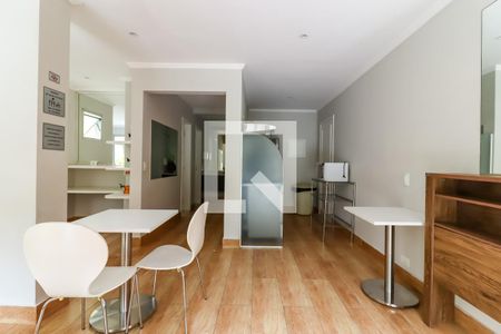Apartamento para alugar com 45m², 2 quartos e 1 vagaÁrea comum - Salão de festas