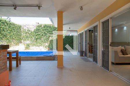 Casa de condomínio à venda com 560m², 5 quartos e 3 vagasÁrea externa Área externa 