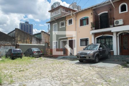 Casa para alugar com 170m², 3 quartos e sem vaga Casa para alugar com 170m², 3 quartos e sem vagaVila