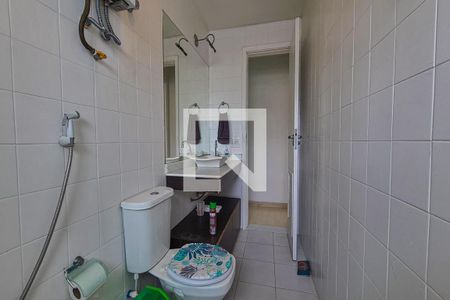 Banheiro de apartamento para alugar com 2 quartos, 70m² em Lins de Vasconcelos, Rio de Janeiro