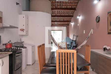 Casa à venda com 160m², 2 quartos e 2 vagasSalão de festas