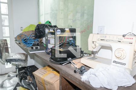 Casa à venda com 160m², 2 quartos e 2 vagasSala 1 Terreno 2