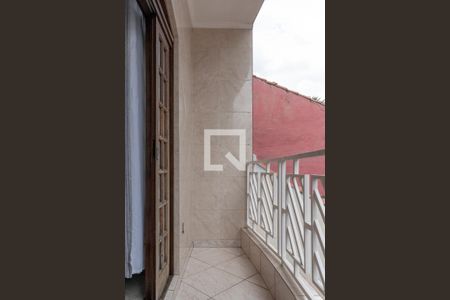 Casa à venda com 160m², 2 quartos e 2 vagasVaranda