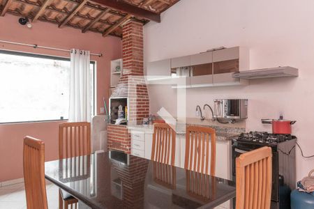 Casa à venda com 160m², 2 quartos e 2 vagasSalão de festas