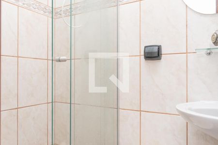 Casa à venda com 160m², 2 quartos e 2 vagasBanheiro da Suíte 1