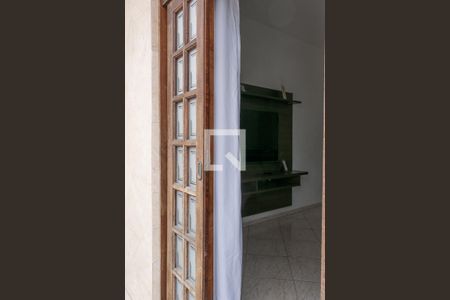 Casa à venda com 160m², 2 quartos e 2 vagasVaranda