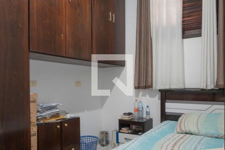 Casa à venda com 280m², 8 quartos e 3 vagasQuarto 1