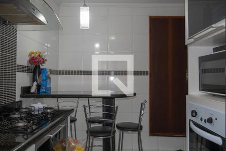 Casa à venda com 280m², 8 quartos e 3 vagasCozinha