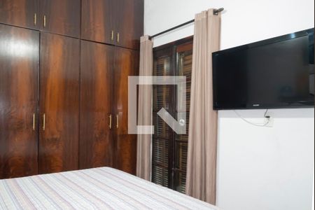 Casa à venda com 280m², 8 quartos e 3 vagasSuíte 2