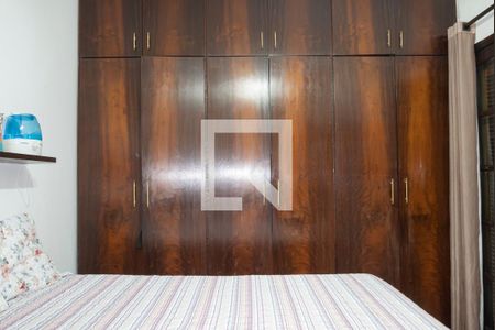 Casa à venda com 280m², 8 quartos e 3 vagasSuíte 2