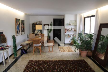 Sala de apartamento à venda com 4 quartos, 300m² em Recreio dos Bandeirantes, Rio de Janeiro