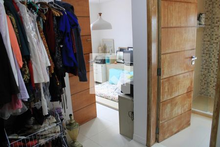 Apartamento à venda com 300m², 4 quartos e 3 vagasCloset da suíte 3