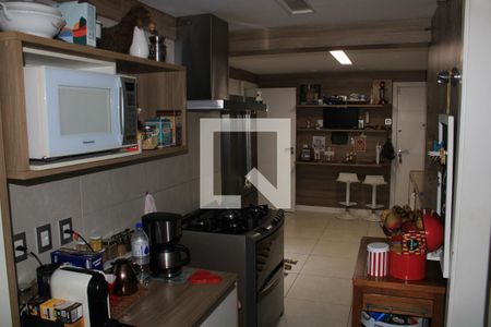 Apartamento à venda com 300m², 4 quartos e 3 vagasCozinha