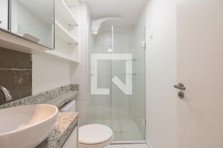 Banheiro  de apartamento para alugar com 1 quarto, 28m² em Vila Esperança, São Paulo